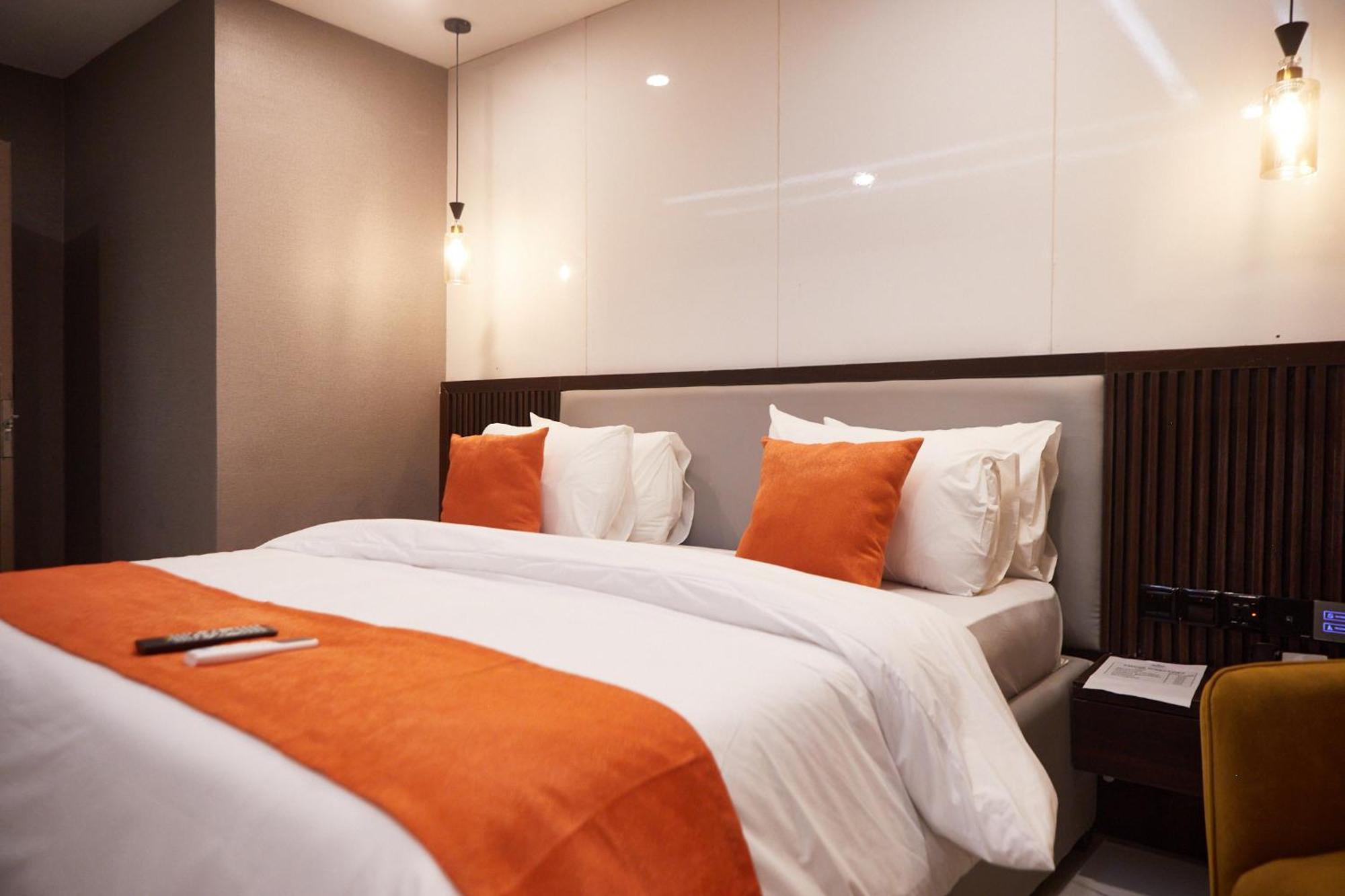 Bon Hotel Nest Garki II Абуджа Экстерьер фото