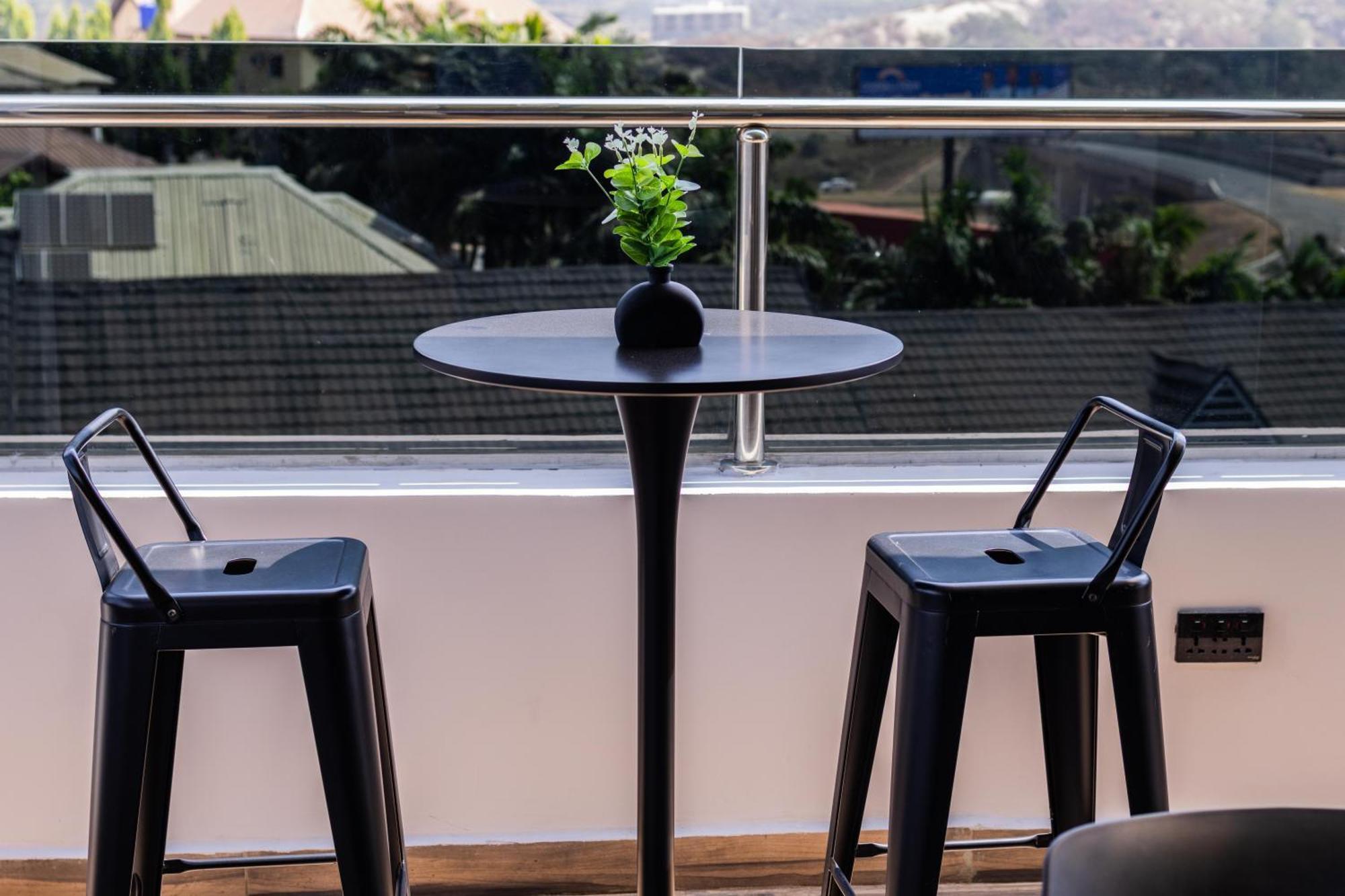 Bon Hotel Nest Garki II Абуджа Экстерьер фото